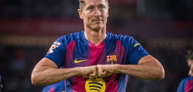 فابريزيو رومانو ينفي شائعات انتقال ليفاندوفسكي إلى إنتر ميامي